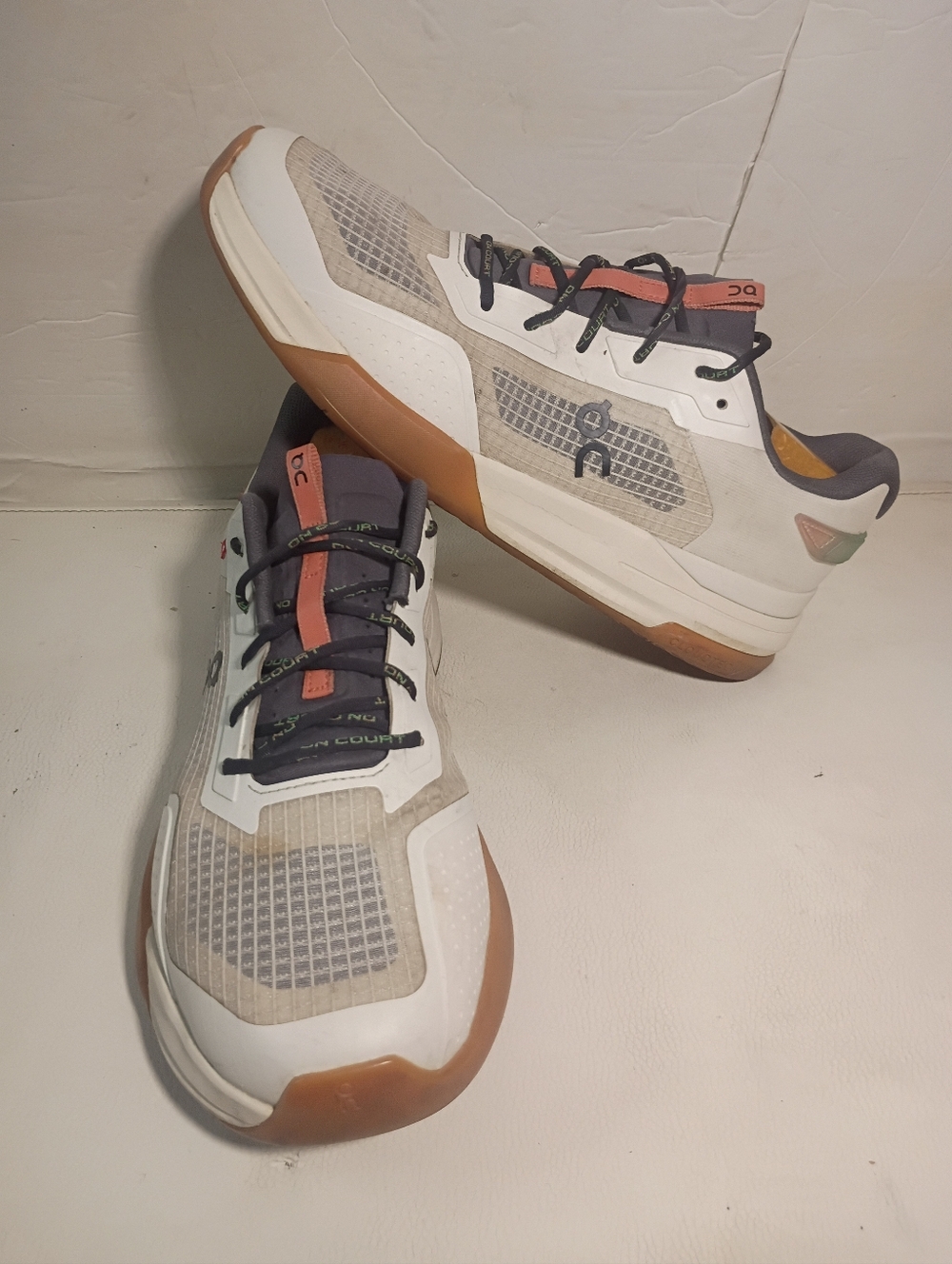 On Running The Roger ADV Z5 — Cream/Almond 3MF10333116 Men's Size 12 VGC